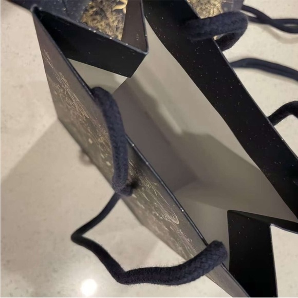 Dior paper bags - Picture 3 of 6
